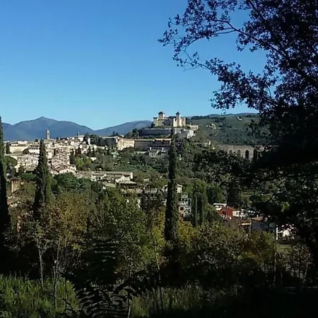 Ferienwohnung In Spoleto Mit Garten, Grill Und Terrasse
