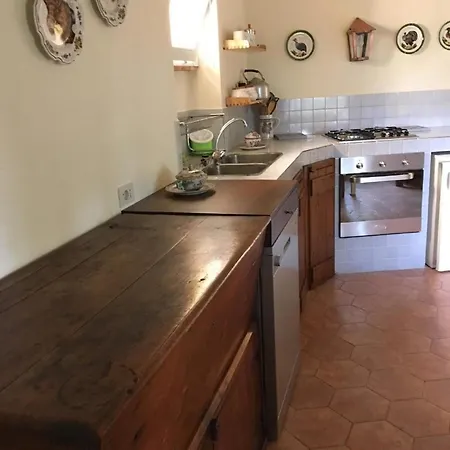 Ferienwohnung In Spoleto Mit Garten, Grill Und Terrasse Arezzola